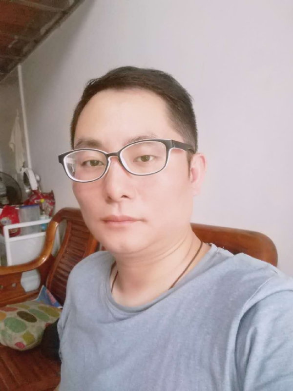 流星的尾巴的第一张照片--宁德征婚网