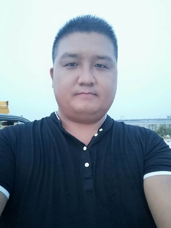 浮华的第一张照片--宁德征婚网