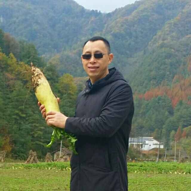 墨迹男的第一张照片--宁德征婚网