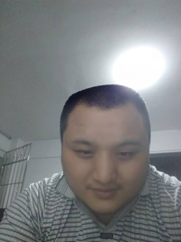 我在机场等艘船的第一张照片--宁德征婚网