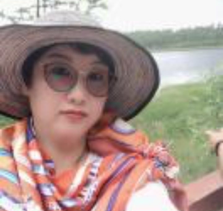 华姐的第二张照片--宁德征婚网