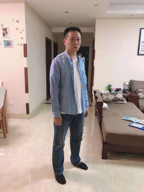 以勒的第一张照片--宁德征婚网