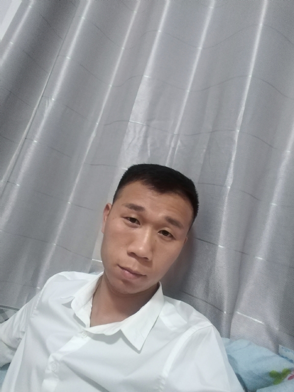 不器的第二张照片--宁德征婚网