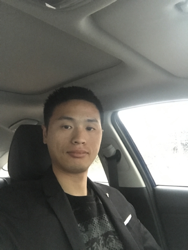 向前走的第一张照片--宁德征婚网