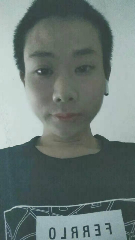 水中月的第一张照片--宁德征婚网