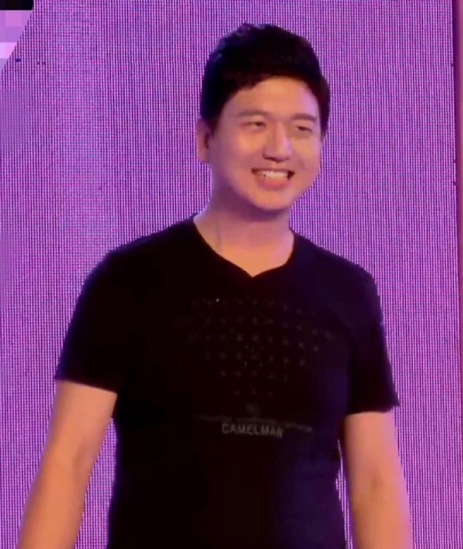 风继续吹的第一张照片--宁德征婚网