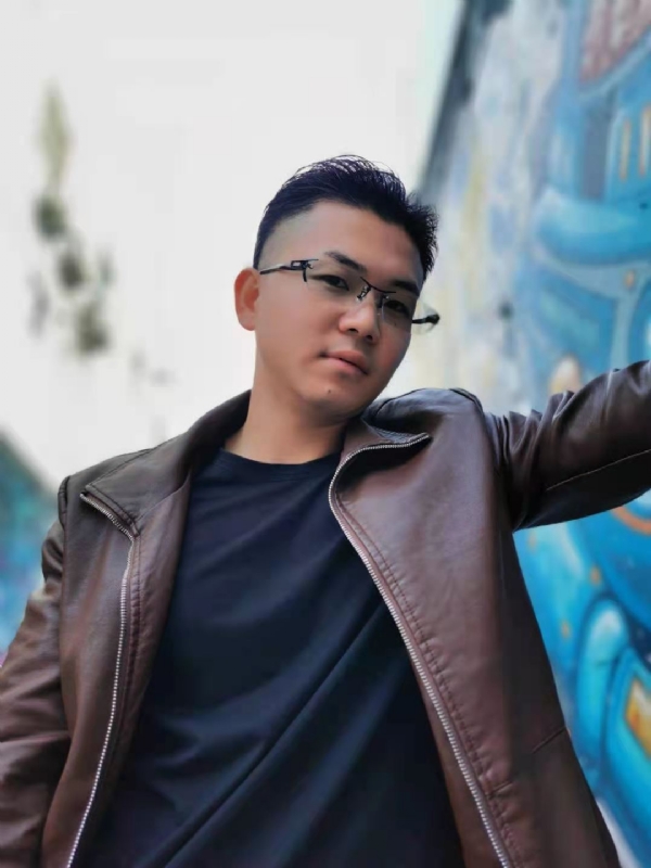 清歌曼舞的第一张照片--宁德征婚网