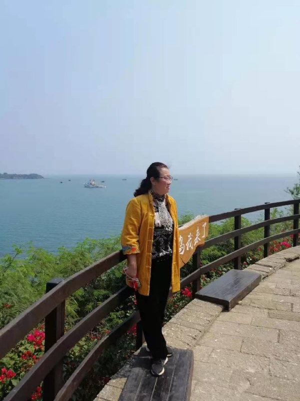 曦若半秋的第一张照片--宁德征婚网