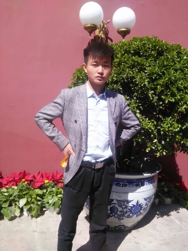 黎明之光的第二张照片--宁德征婚网