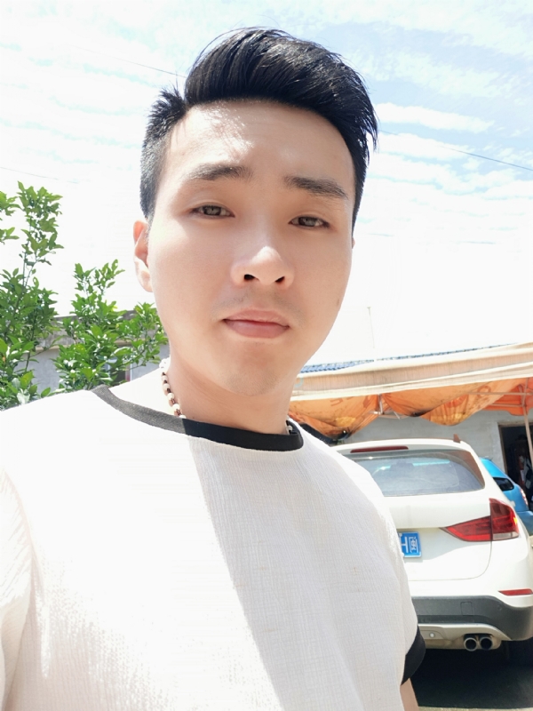 人间烟火的第一张照片--宁德征婚网