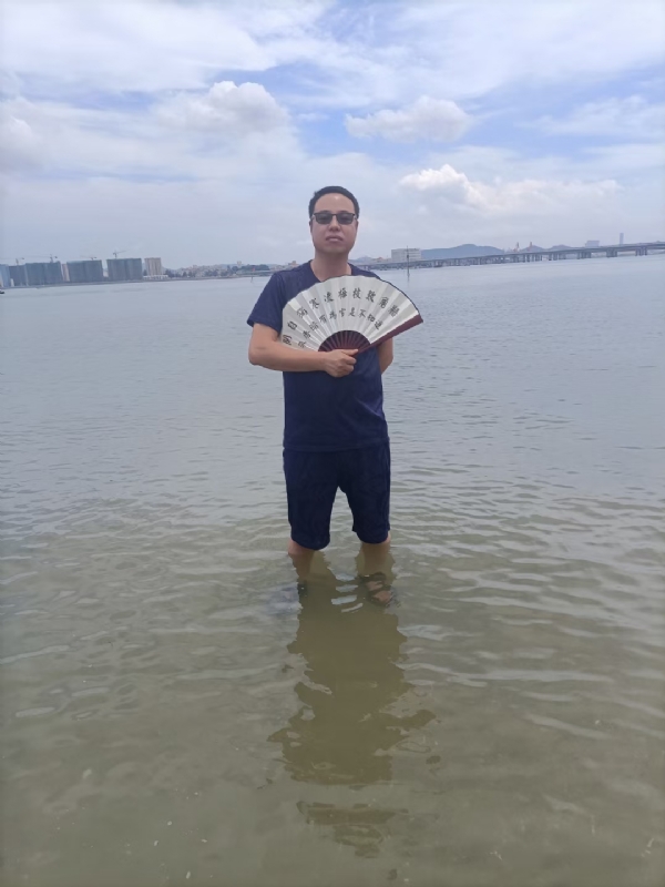 浪迹天涯的第一张照片--宁德征婚网