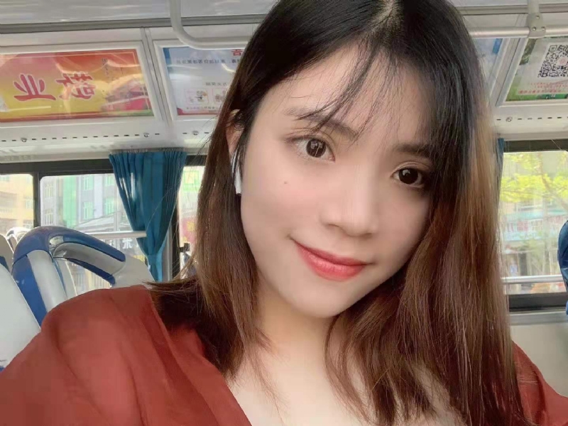 小眼睛的第一张照片--宁德征婚网