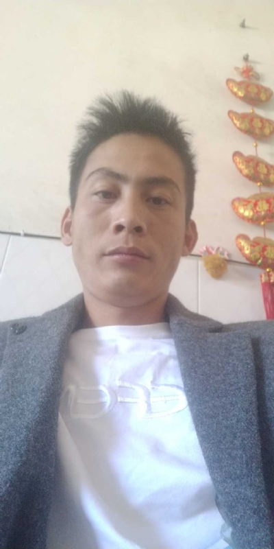 动起来的第二张照片--宁德征婚网