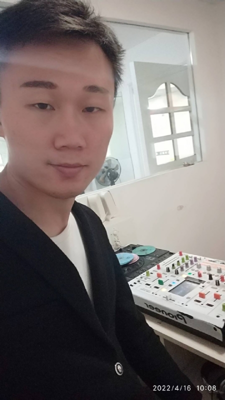 林锋的第二张照片--宁德征婚网