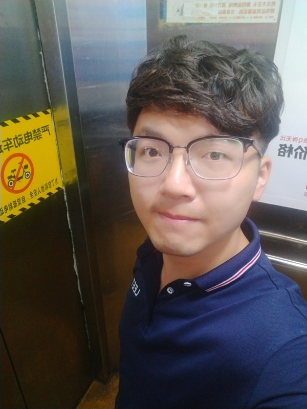 H先生的第二张照片--宁德征婚网