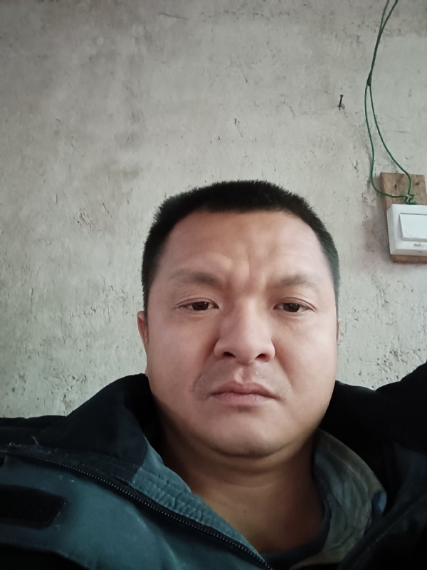 兰成龙的第二张照片--宁德征婚网