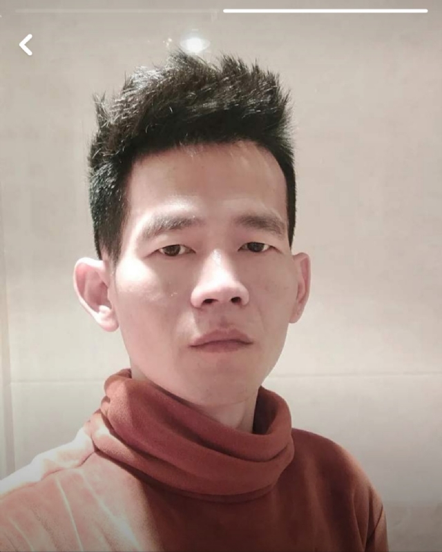白了少年头的第一张照片--宁德征婚网