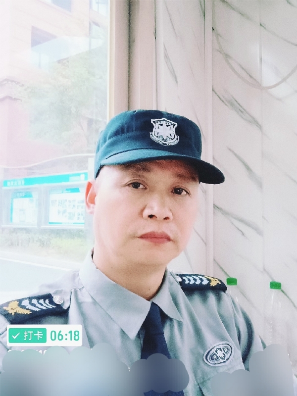 独一求二的第二张照片--宁德征婚网