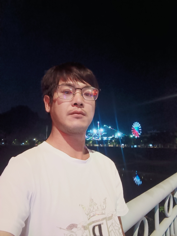 任豐的第一张照片--宁德征婚网