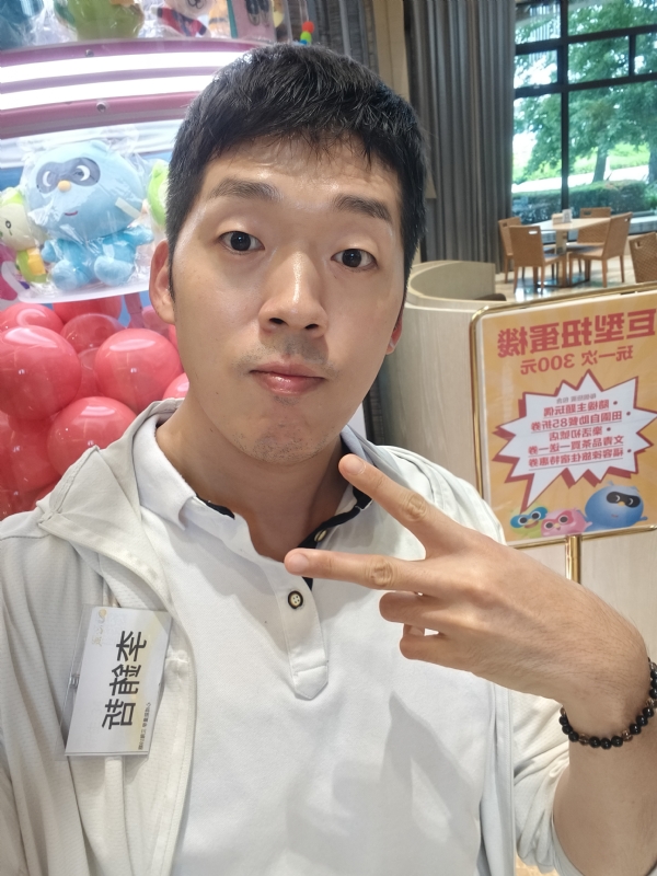 銪哲的第一张照片--宁德征婚网