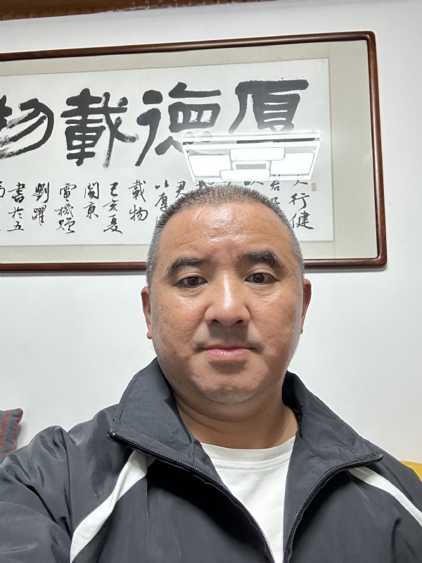 沉稳世界的第一张照片--宁德征婚网