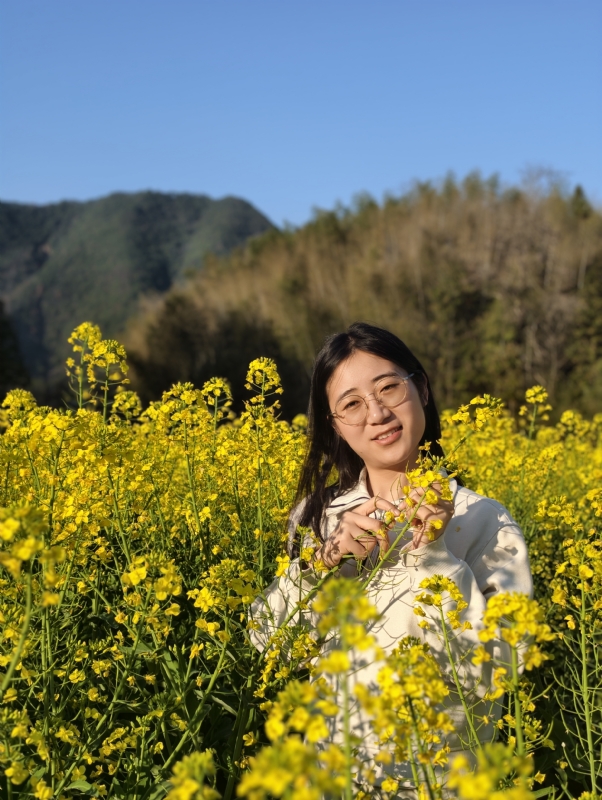 向往美好的第二张照片--宁德征婚网